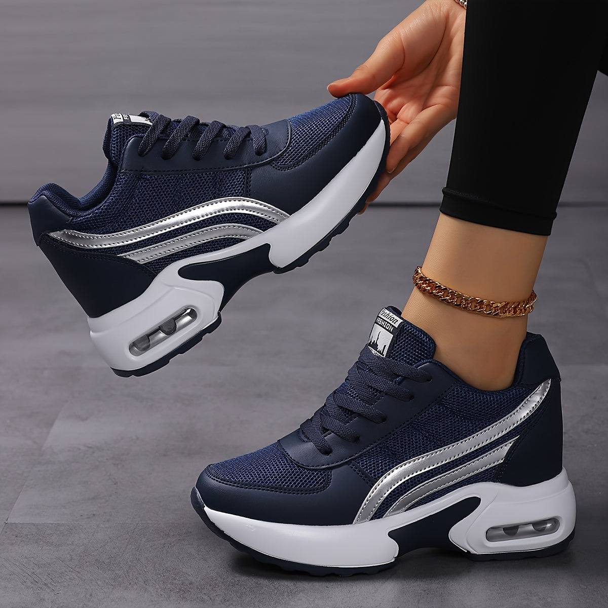 Women's Breathable Mesh Sneakers - Casual Lace-Up, Height-Boosting Platform Shoes with Air Cushion Comfort for All Seasons