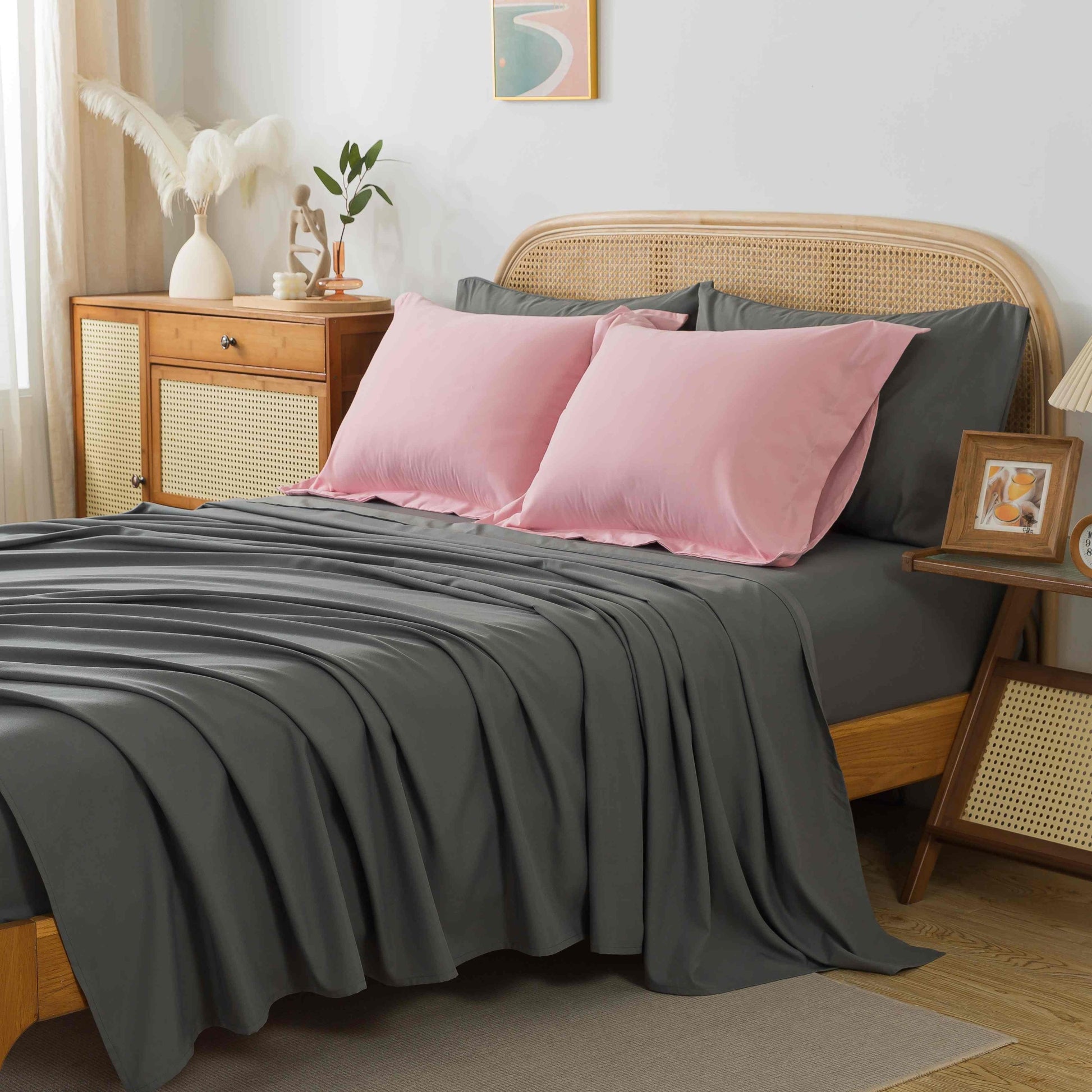 7pcs Luxurious Ultra-Soft Comforter Set | Breathable, Quilted Comforter, Flat Sheet, Fitted Sheet, Pillowcases, Pillow Shams | Warmth for All Seasons, School, Valentine's Day, Boys And Girls, Bed In A Bag Store ARBELLA'S